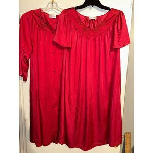 Vintage Shadowline Red Nylon 2 Piece Set Embroidered Rose Nightgown and Robe Med